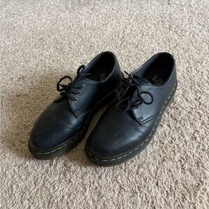 Dr. Martens Women's Black Leather Lace-Up Shoes with Yellow Stitching